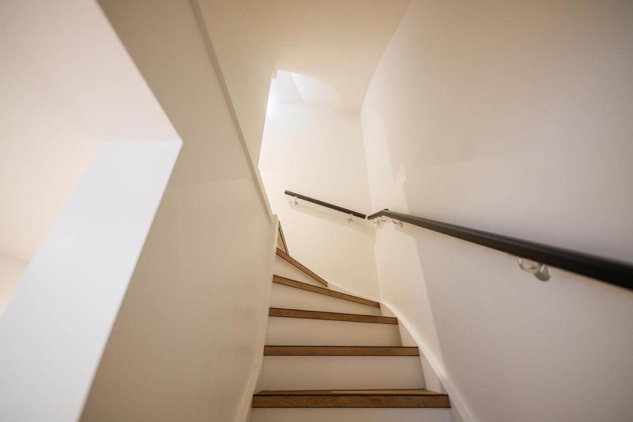 Trendy Design 55m2 With Balcony - Db6b *